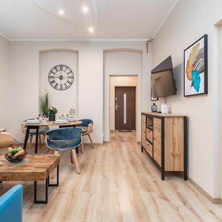 Spacious Apartment Near Wolin National Park By Noclegi Renters 米兹多洛杰 外观 照片