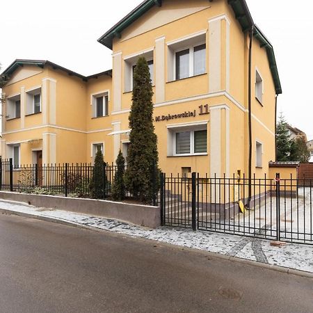 Spacious Apartment Near Wolin National Park By Noclegi Renters 米兹多洛杰 外观 照片