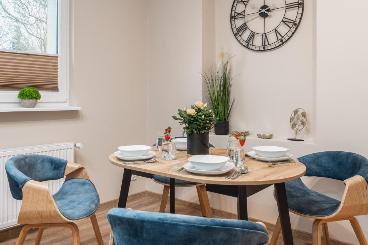 Spacious Apartment Near Wolin National Park By Noclegi Renters 米兹多洛杰 外观 照片